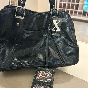 Maxx New York Black Leather Handbag Gorgeous, Well built!!,NEW